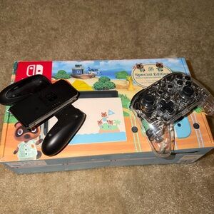 Nintendo Switch Special Edition - Animal Crossing